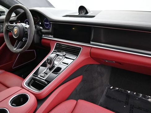 Certified 2023 Porsche Panamera GTS AWD/4WD image 28
