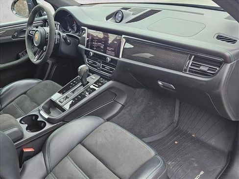 Used 2022 Porsche Macan GTS image 23