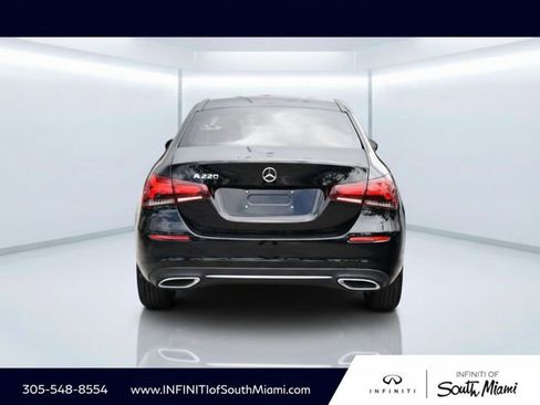 Used 2022 Mercedes-Benz A 220 image 5