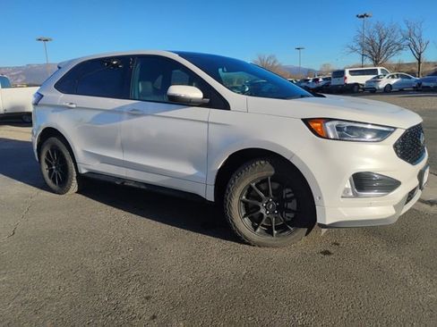 Used 2022 Ford Edge ST w/ Equipment Group 401A image 4