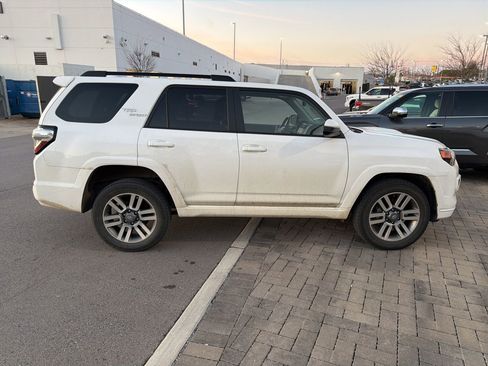 Certified 2022 Toyota 4Runner TRD Sport image 4