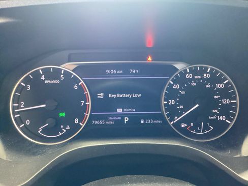 Used 2023 Nissan Rogue SV FWD image 7
