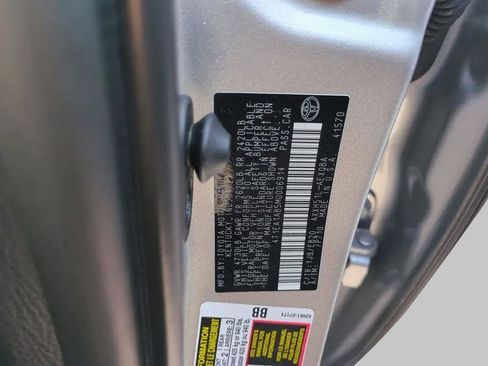 Used 2021 Toyota Avalon XSE image 32