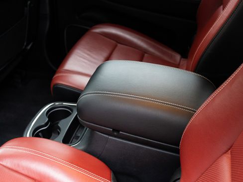 Used 2020 Dodge Durango SRT w/ Premium Interior Group image 38