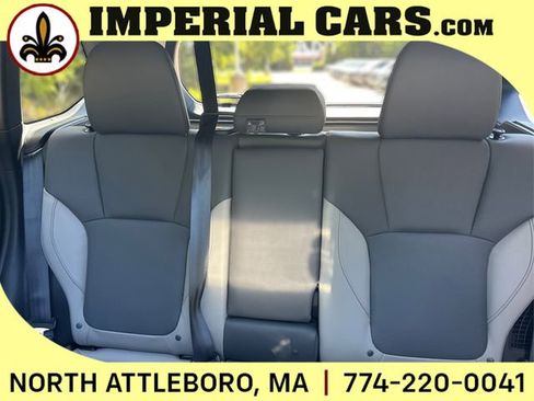 New 2025 Subaru Forester Limited image 17