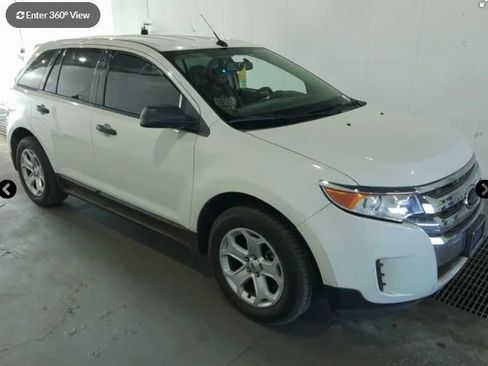 Used 2013 Ford Edge SE FWD image 3