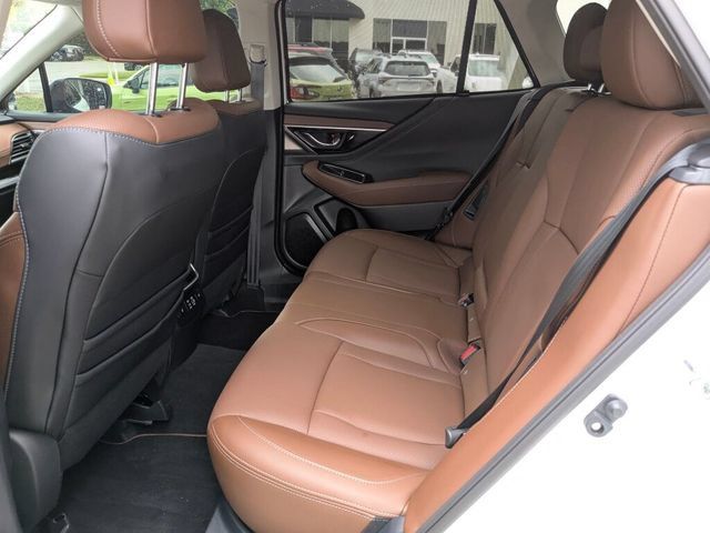 Used 2024 Subaru Outback Touring XT AWD/4WD image 30