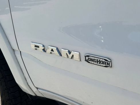 Used 2022 RAM 1500 Limited AWD/4WD image 16