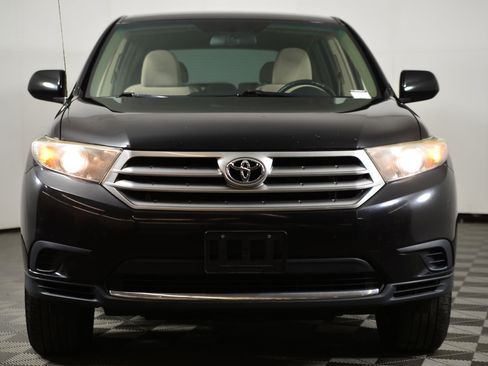 Used 2012 Toyota Highlander FWD image 5