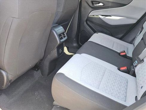 Used 2023 Chevrolet Equinox LS w/ LS Convenience Package FWD image 24