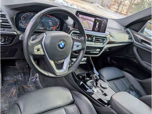 Used 2023 BMW X3 xDrive30i w/ Premium Package image 18