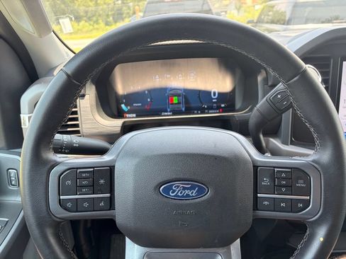 Used 2025 Ford F150 XLT w/ Equipment Group 301A Standard AWD/4WD image 17