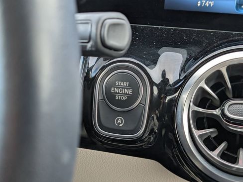 Used 2024 Mercedes-Benz GLA 250 4MATIC image 18