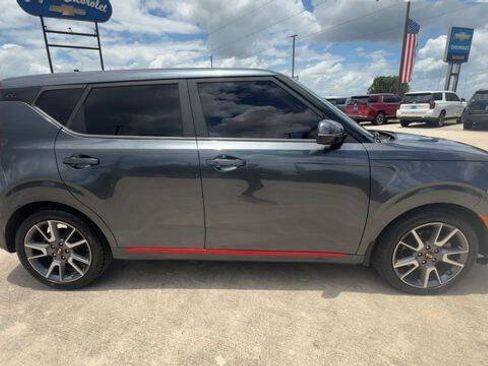 Used 2020 Kia Soul GT-Line Turbo FWD image 9