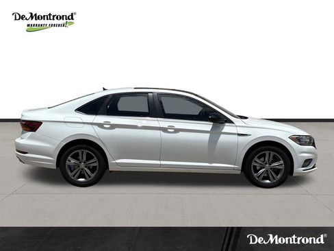 Used 2019 Volkswagen Jetta R-Line FWD image 4