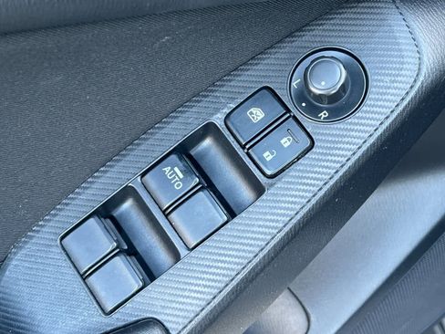 Used 2016 MAZDA MAZDA3 i Touring image 13