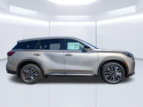 New 2026 INFINITI QX60 Luxe w/ Family Package image 3