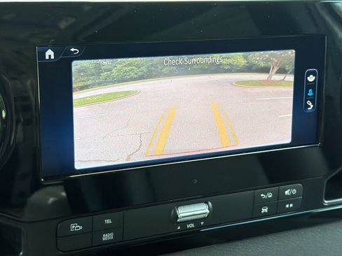 Used 2025 Mercedes-Benz Sprinter 2500 image 19