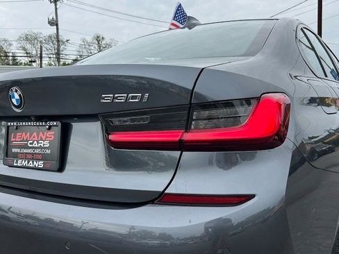 Used 2020 BMW 330i xDrive Sedan w/ M Sport Package AWD/4WD image 7