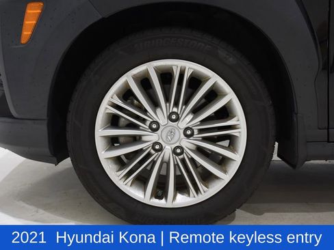 Used 2021 Hyundai Kona SEL image 6