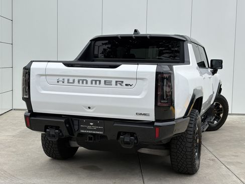Used 2024 GMC Hummer EV 2X w/ Extreme Off-Road Package AWD/4WD image 6