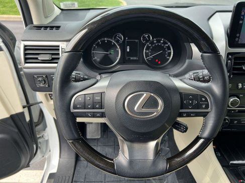 Certified 2023 Lexus GX 460 Premium w/ Premium Package image 12