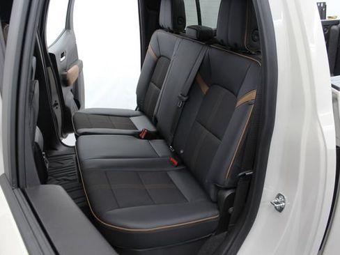 New 2026 GMC Canyon AT4 w/ Technology Plus Package AWD/4WD image 17
