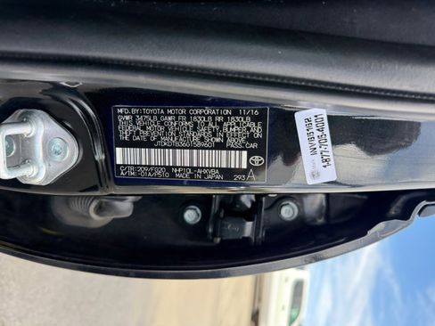 Used 2016 Toyota Prius C Two image 22