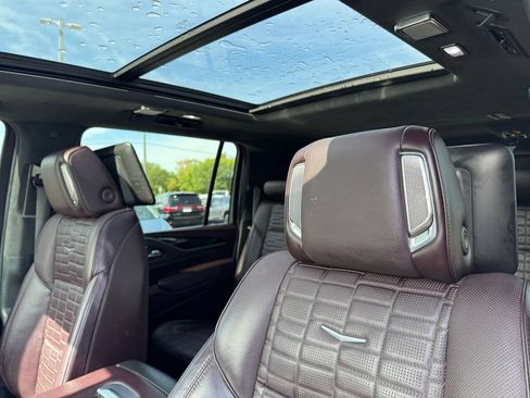 Used 2021 Cadillac Escalade ESV Premium Luxury Platinum w/ Heavy-Duty Trailer Package AWD/4WD image 26