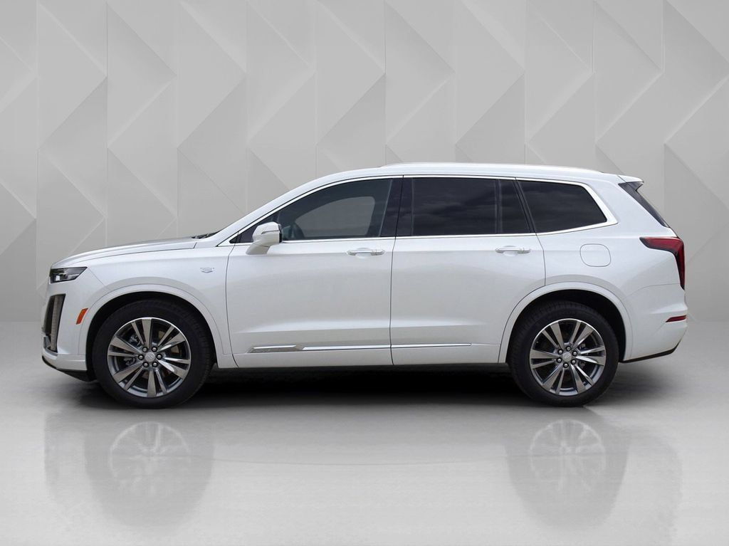 Certified 2025 Cadillac XT6 Premium Luxury AWD/4WD image 2