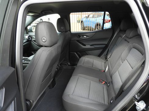 Used 2026 Chevrolet Equinox LT w/ LPO, Floor Liner Package AWD/4WD image 20