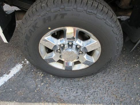 Used 2017 GMC Sierra 3500 Denali w/ Duramax Plus Package image 40