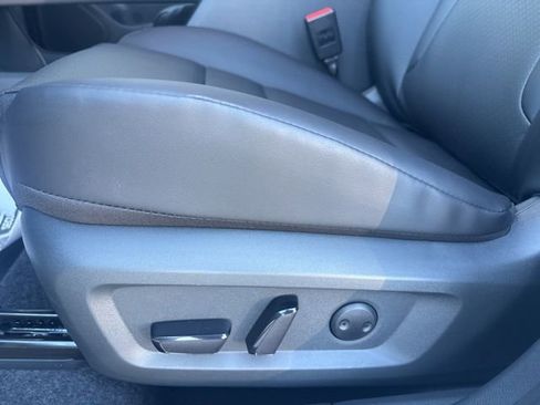 New 2026 Nissan Rogue SV image 9