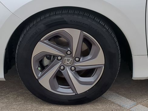 Used 2020 Honda Insight EX image 10