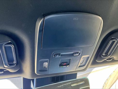 Used 2026 Toyota Camry SE image 30