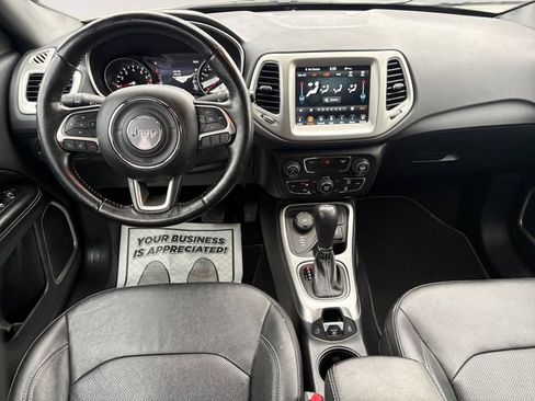 Used 2021 Jeep Compass Latitude AWD/4WD image 10