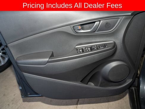 Used 2021 Hyundai Kona SEL FWD image 10