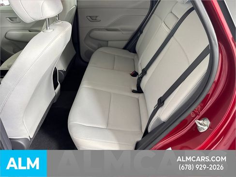 Used 2025 Hyundai Kona SEL image 24