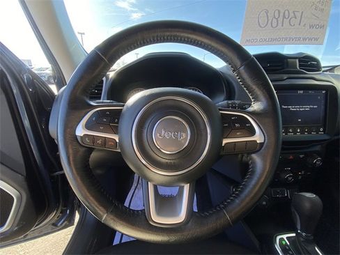 Used 2019 Jeep Renegade Latitude w/ UConnect 8.4 Nav Group image 14