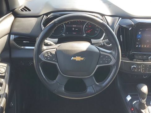 Certified 2021 Chevrolet Traverse LT FWD image 13