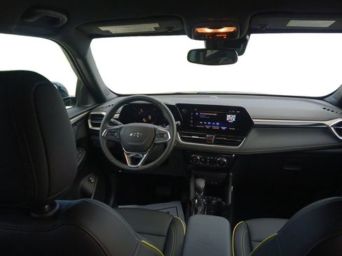 Used 2026 Chevrolet TrailBlazer ACTIV w/ Convenience Package FWD image 5