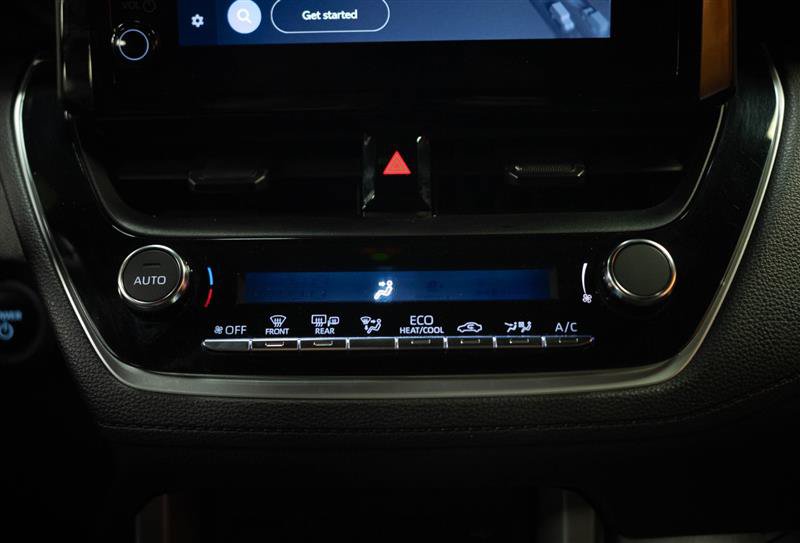 Used 2023 Toyota Corolla Cross AWD Hybrid image 18