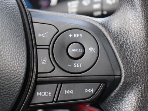 Certified 2025 Toyota RAV4 LE image 24