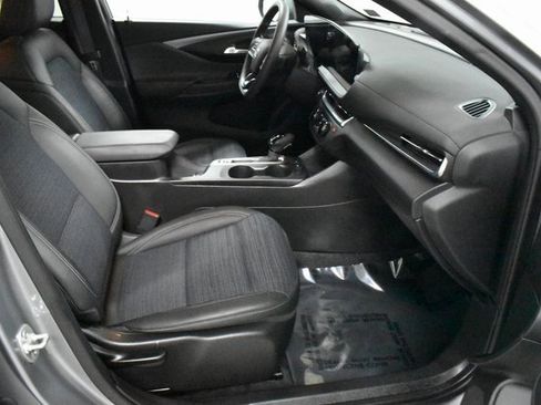 Used 2024 Buick Envista Preferred image 14