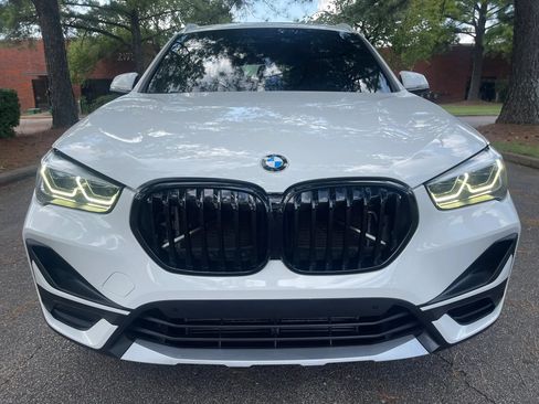 Used 2021 BMW X1 sDrive28i w/ Premium Package FWD image 8