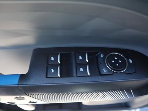New 2026 Ford Maverick Lobo AWD/4WD image 16