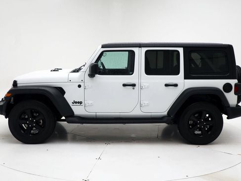 Used 2023 Jeep Wrangler Unlimited Sport AWD/4WD image 5