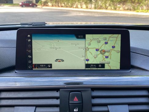 Used 2018 BMW 330i xDrive Sedan image 24