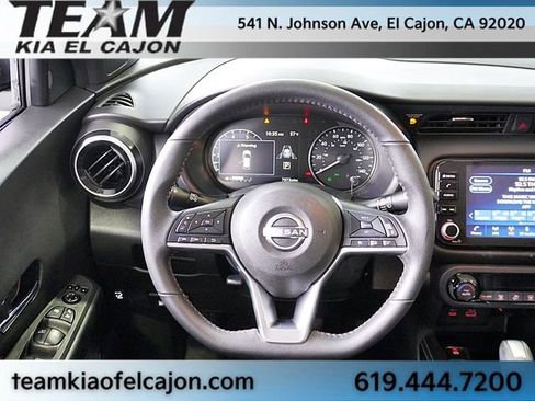 Used 2023 Nissan Kicks SR w/ Interior Electronics Package FWD image 20