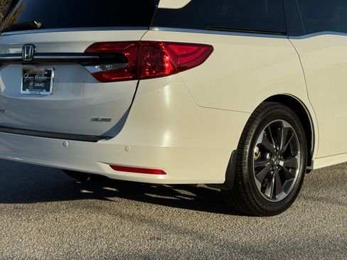 Used 2021 Honda Odyssey Elite image 16